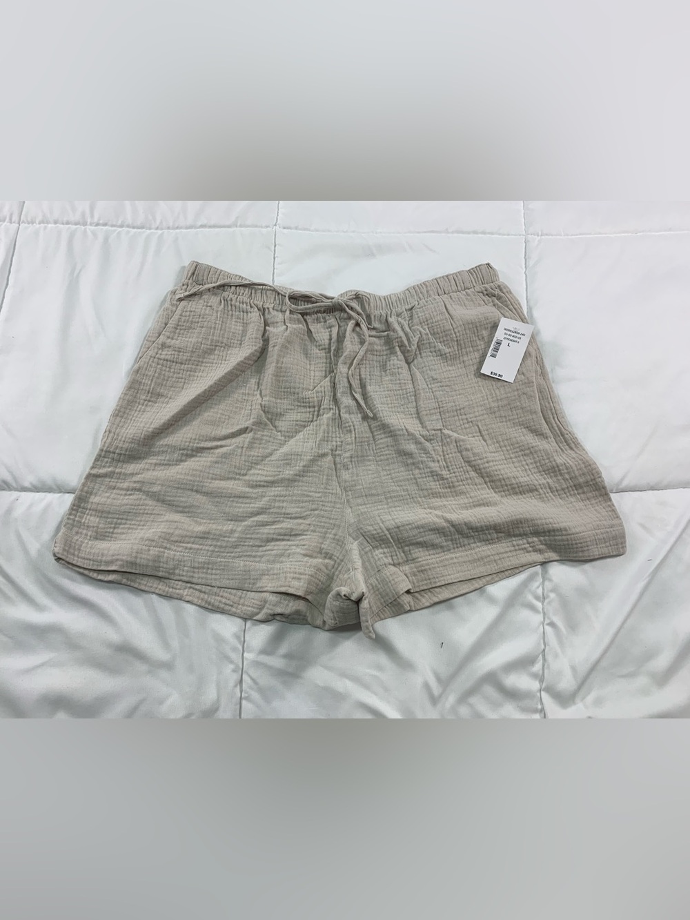New Ricki’s shorts size L